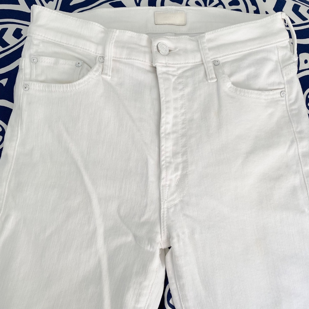 Mother Insider Crop Step Fray Jeans / Fairest of Them All - 26 - Picture 8 of 15